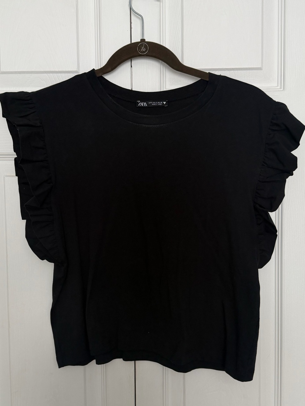 Zara Black Ruffle Sleeve Short-Sleeve Tee
